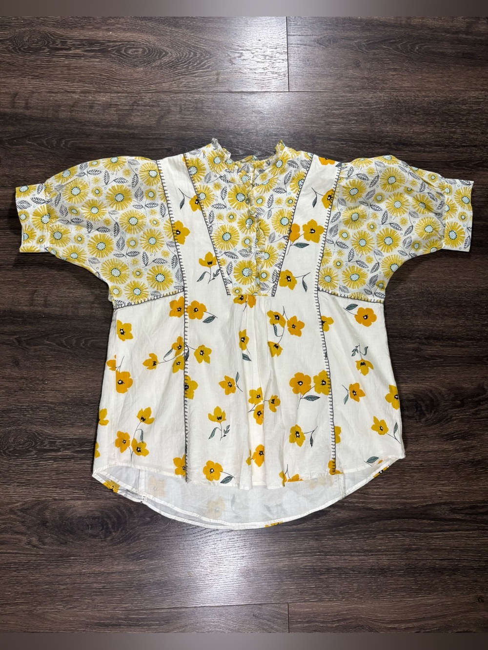 Ivy Jane Bell Sleeve Floral Top